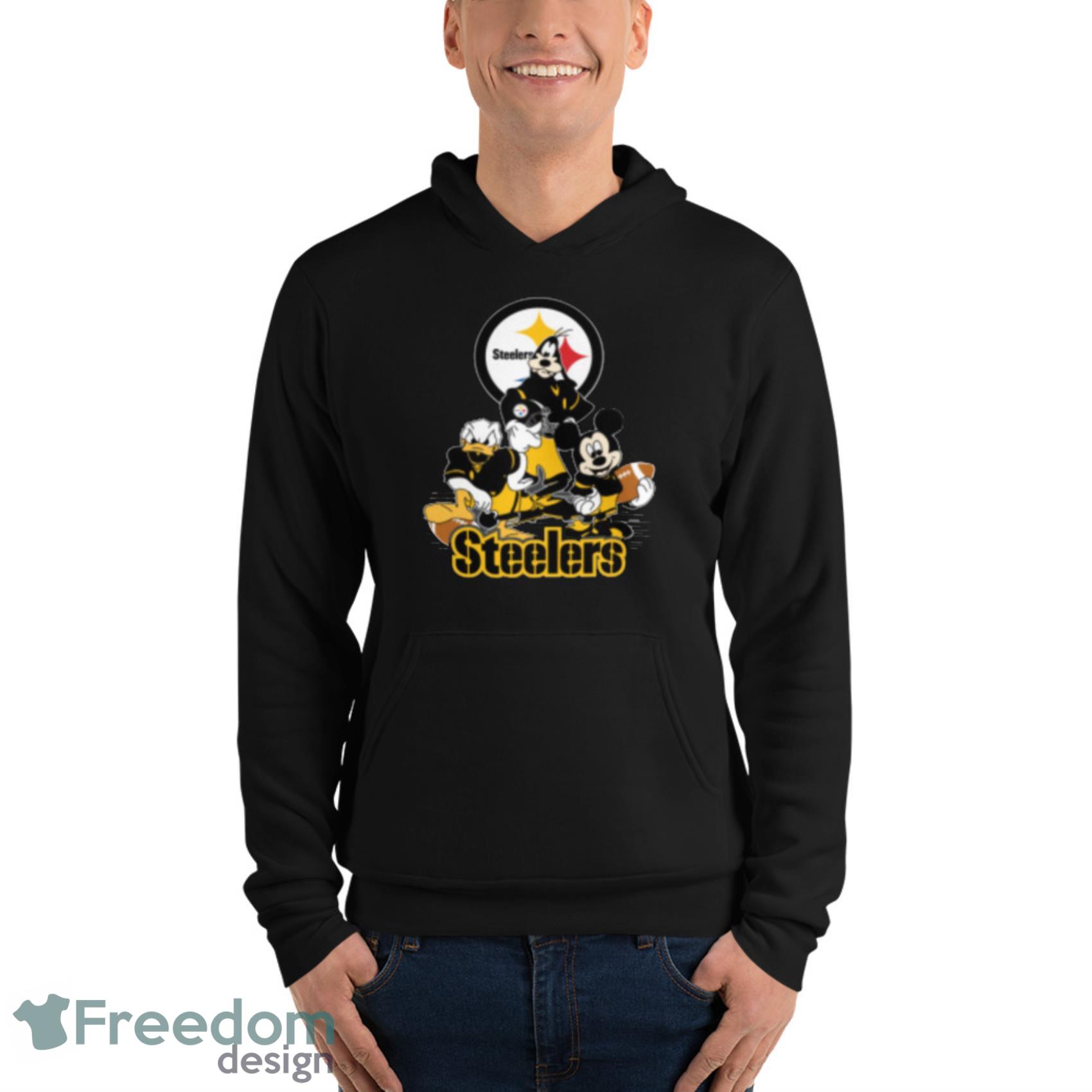 Pittsburgh Steelers Mickey at Quarterback Disney Vintage Football T-Shirt -  Dynasty Sports & Framing