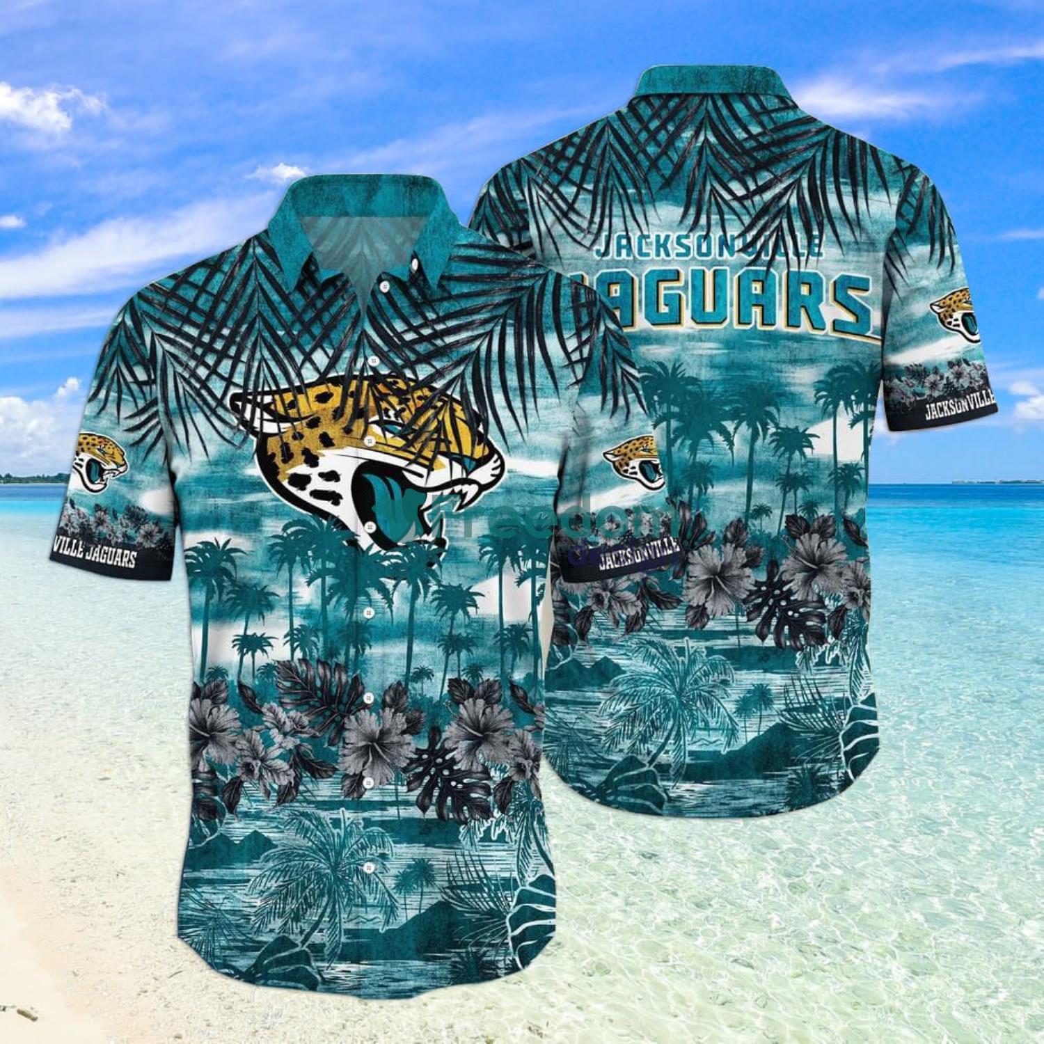 Jacksonville Jaguars Hawaiian Shirt Graphic Tropical Pattern Gift - Jomagift