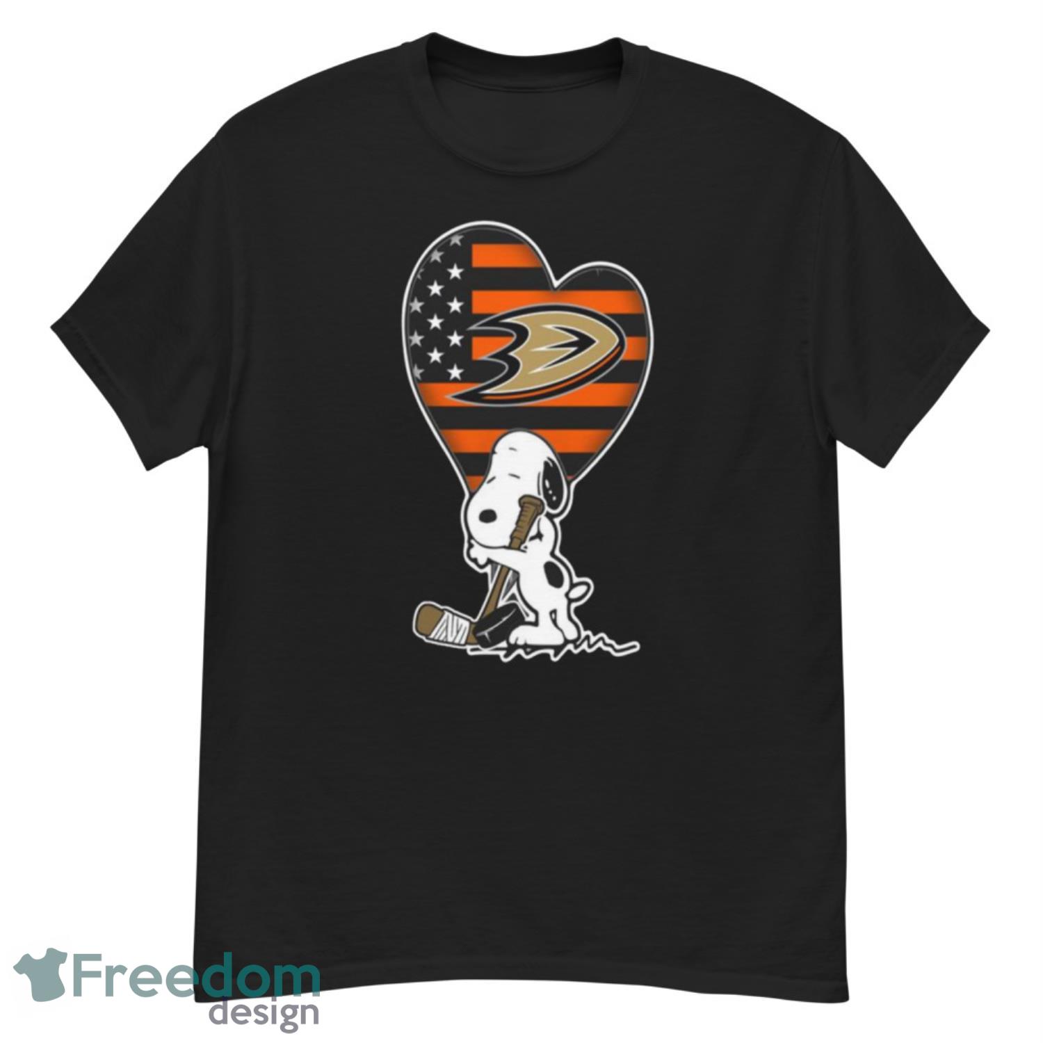 Anaheim Ducks NHL Hockey The Peanuts Movie Adorable Snoopy T Shirt - G500 Men’s Classic T-Shirt