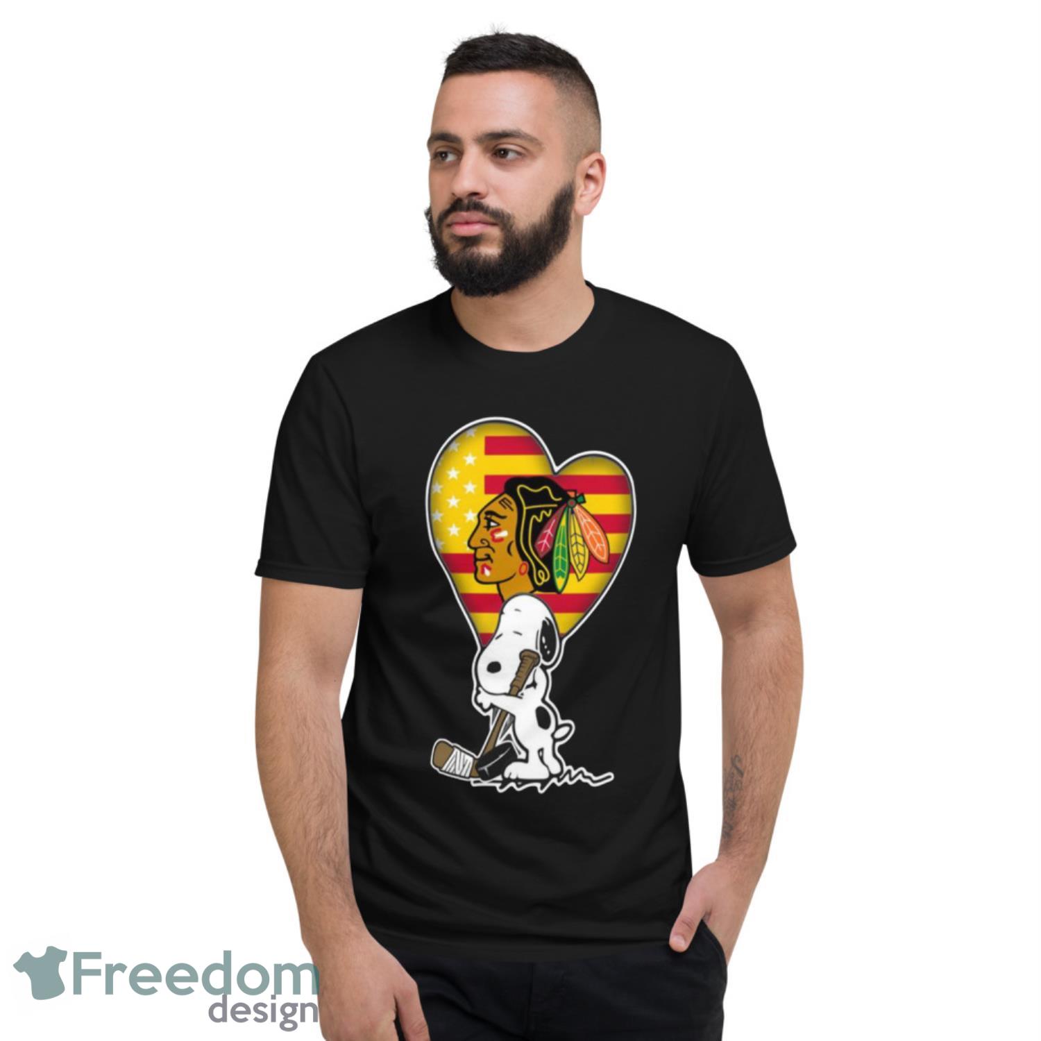 Chicago Blackhawks NHL Hockey The Peanuts Movie Adorable Snoopy T Shirt -  Freedomdesign