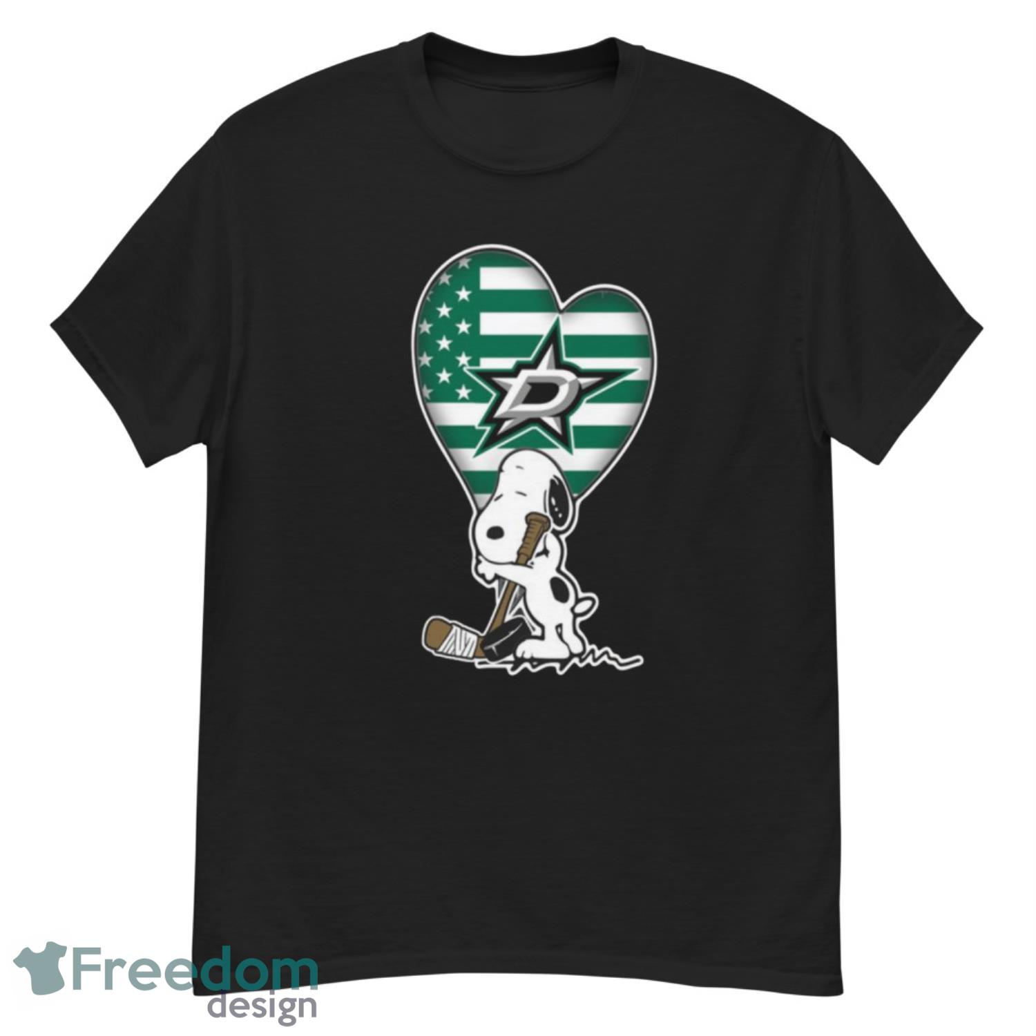 Dallas Stars NHL Hockey The Peanuts Movie Adorable Snoopy T Shirt - G500 Men’s Classic T-Shirt