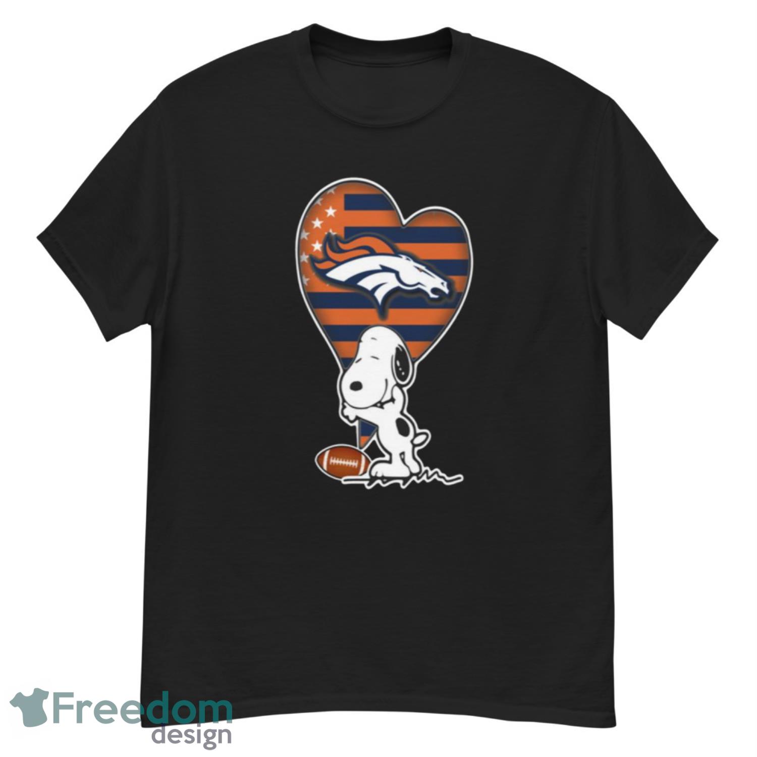 Denver Broncos NFL Football The Peanuts Movie Adorable Snoopy T Shirt - G500 Men’s Classic T-Shirt