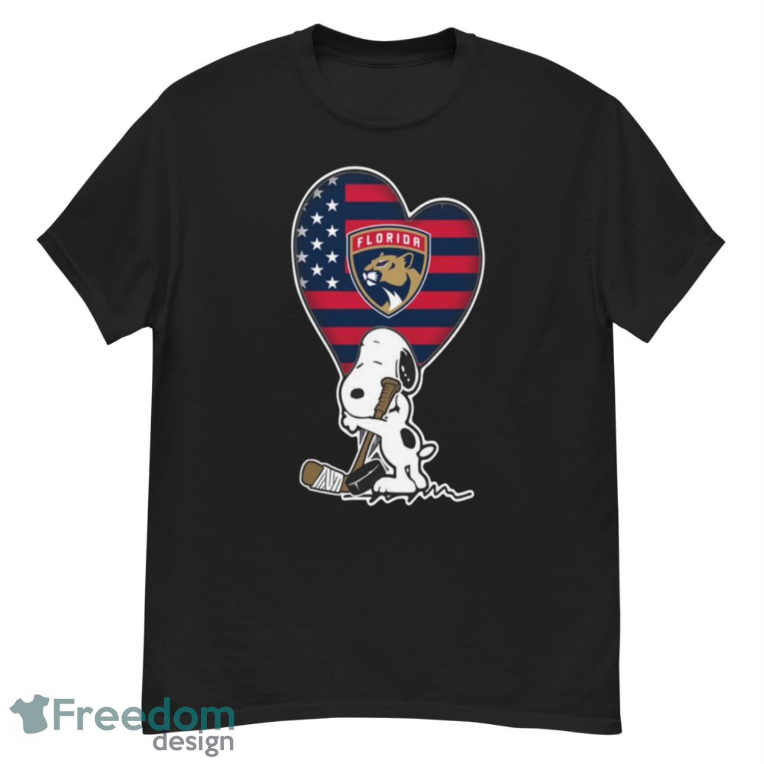 Florida Panthers NHL Hockey The Peanuts Movie Adorable Snoopy T Shirt - G500 Men’s Classic T-Shirt
