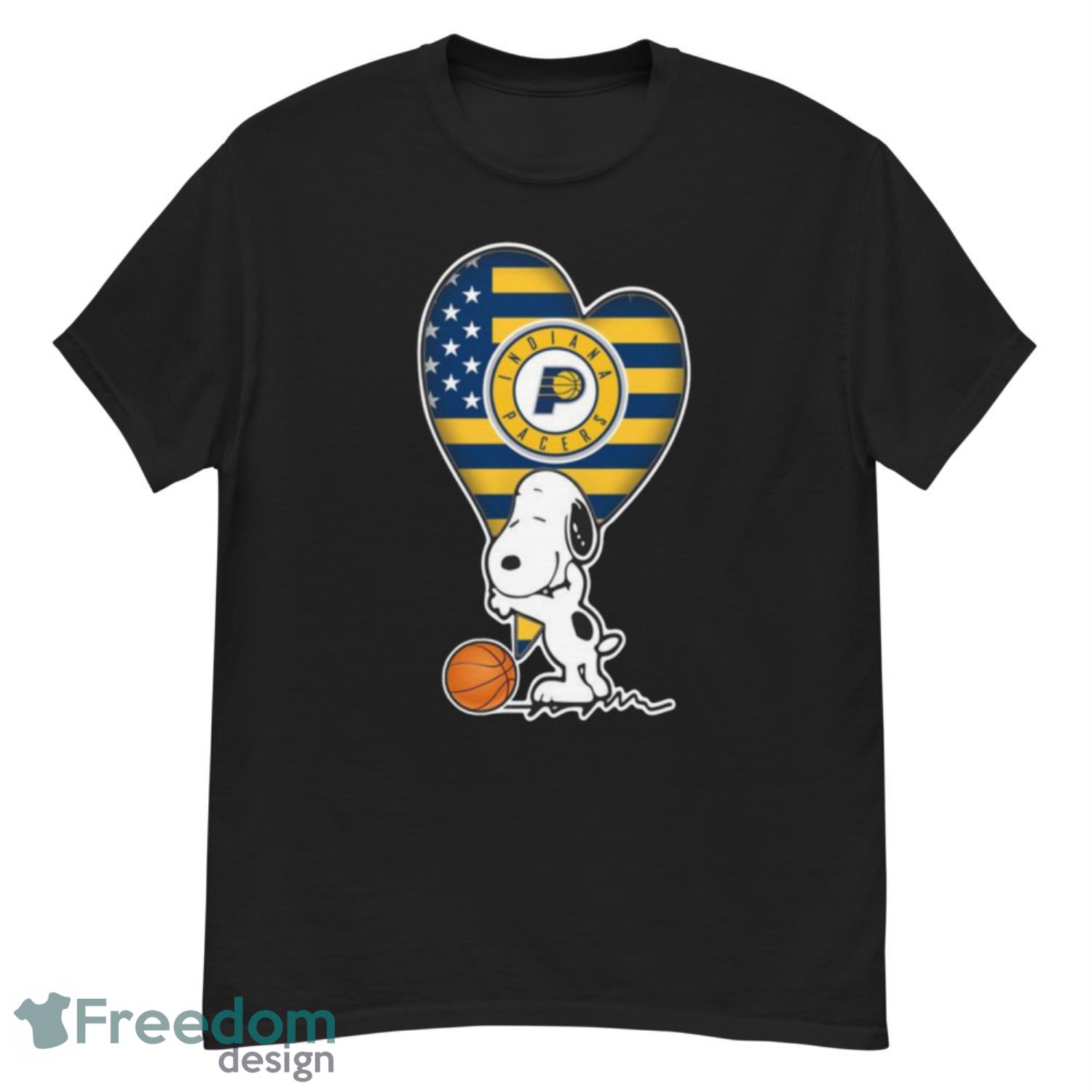 Indiana Pacers NBA Basketball The Peanuts Movie Adorable Snoopy T Shirt - G500 Men’s Classic T-Shirt