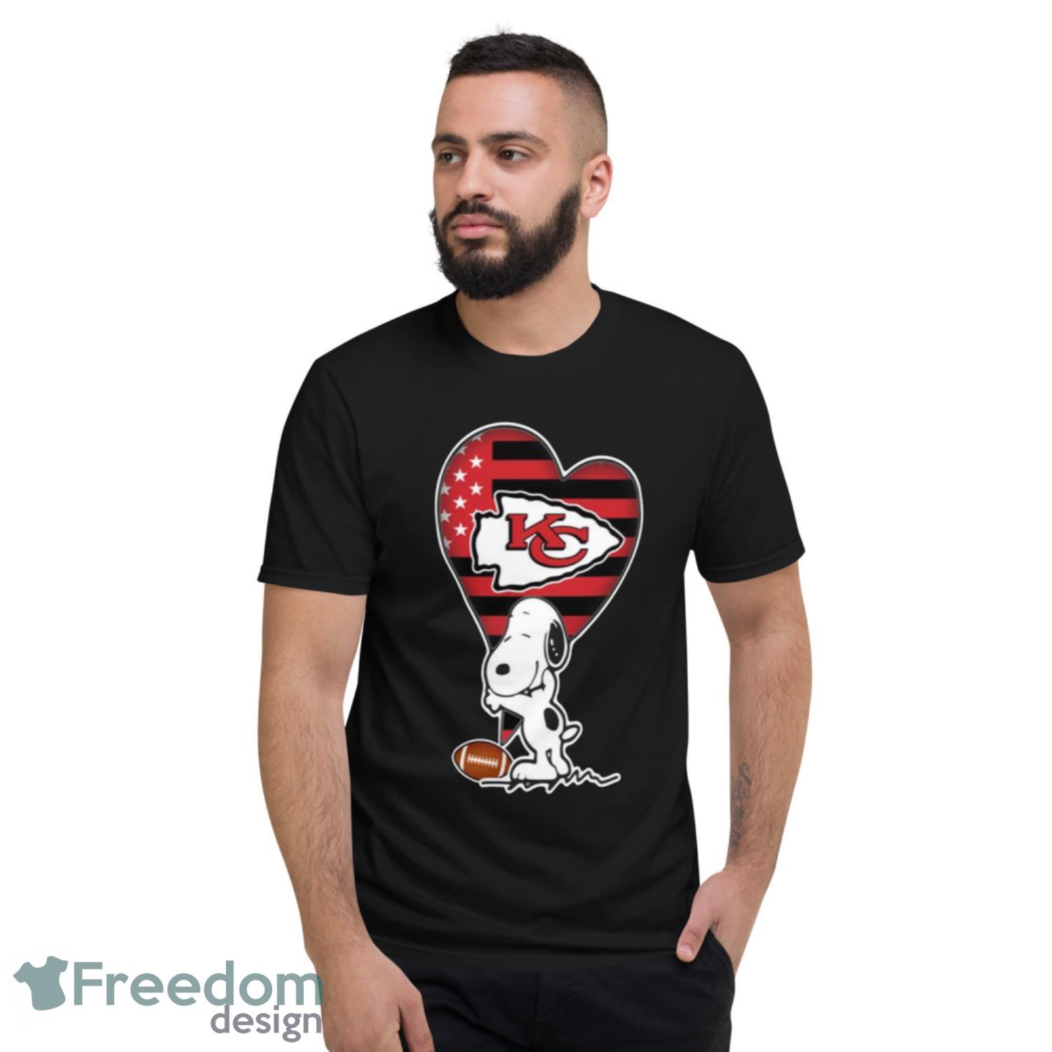 Kansas City Chiefs NFL Football The Peanuts Movie Adorable Snoopy T-Shirt