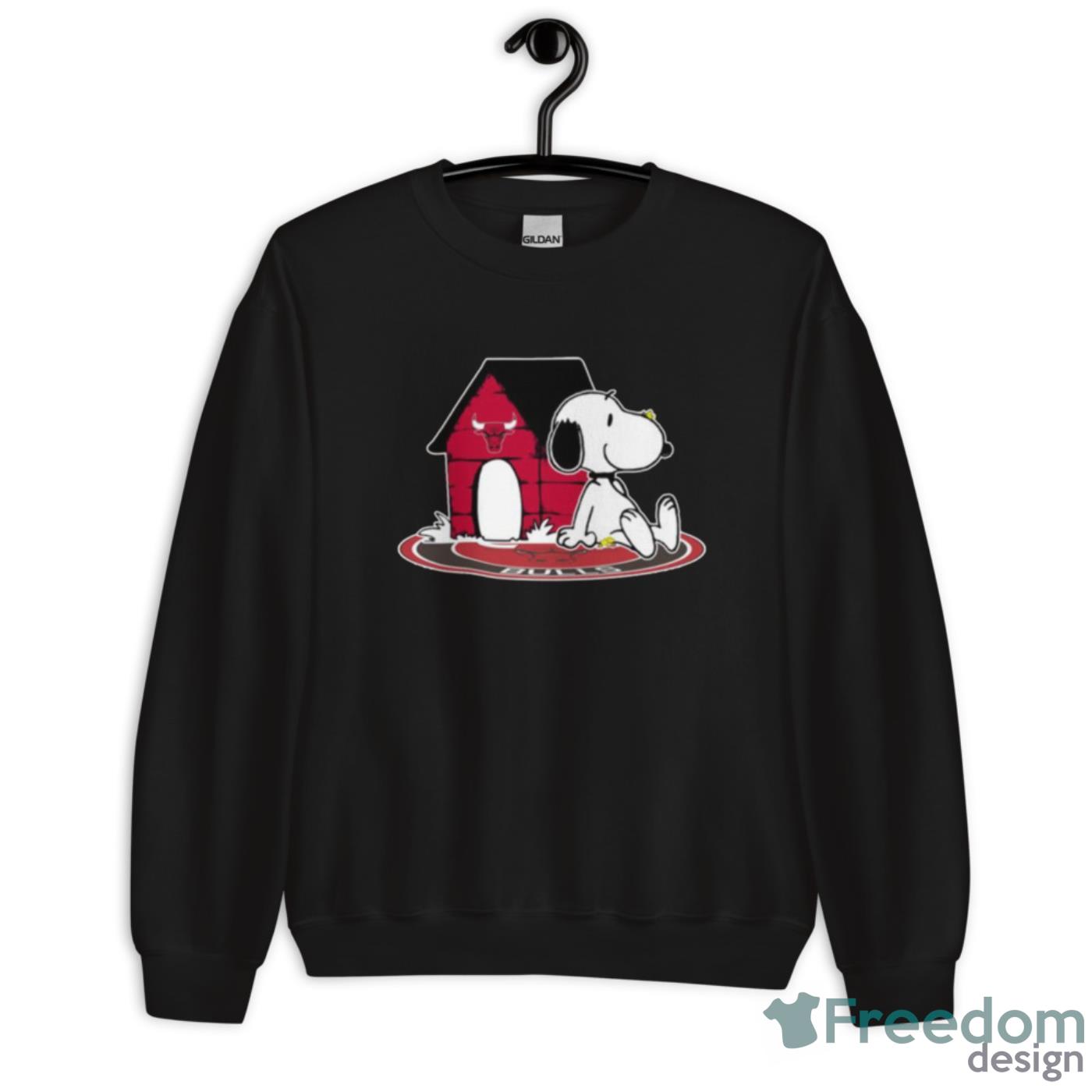 NBA Basketball Chicago Bulls Snoopy The Peanuts Movie Shirt T Shirt image NBA Basketball Chicago Bulls Snoopy The Peanuts Movie Shirt T Shirt - Unisex Heavy Blend Crewneck Sweatshirt
