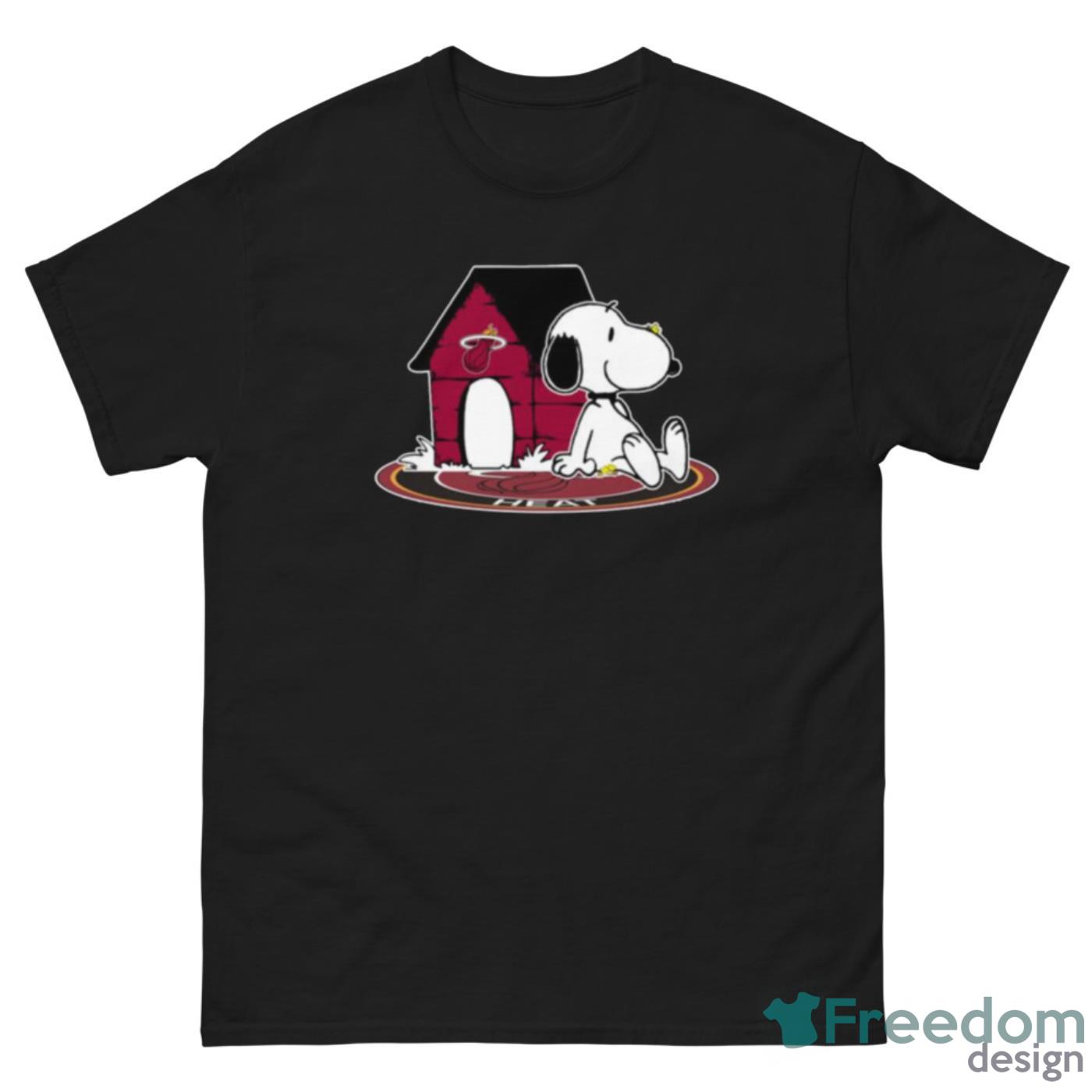 NBA Basketball Miami Heat Snoopy The Peanuts Movie Shirt T Shirt - G500 Men’s Classic Tee