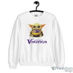 NFL Football Minnesota Vikings Baby Yoda Star Wars Sport Gift T- Shirt