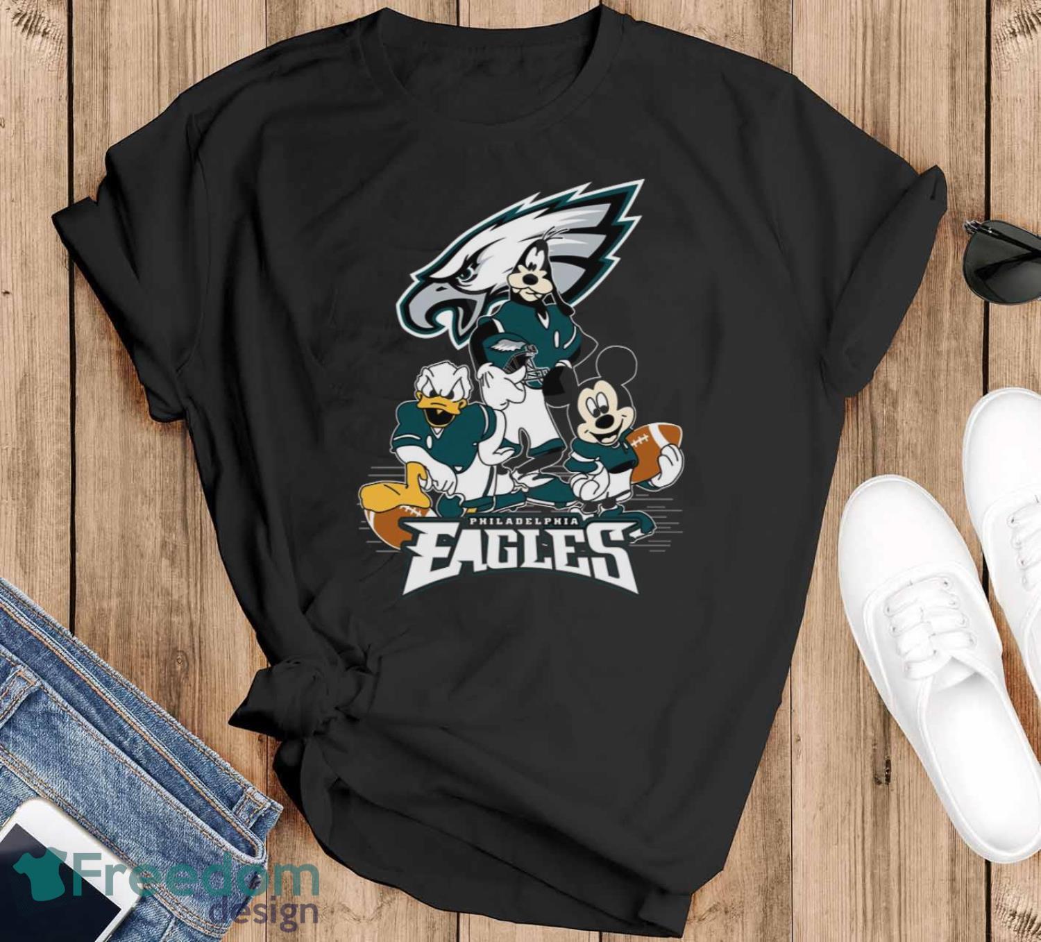 NFL Sport Fans Philadelphia Eagles Mickey Mouse Donald Duck Goofy Football Shirt T Shirt Product Photo 1