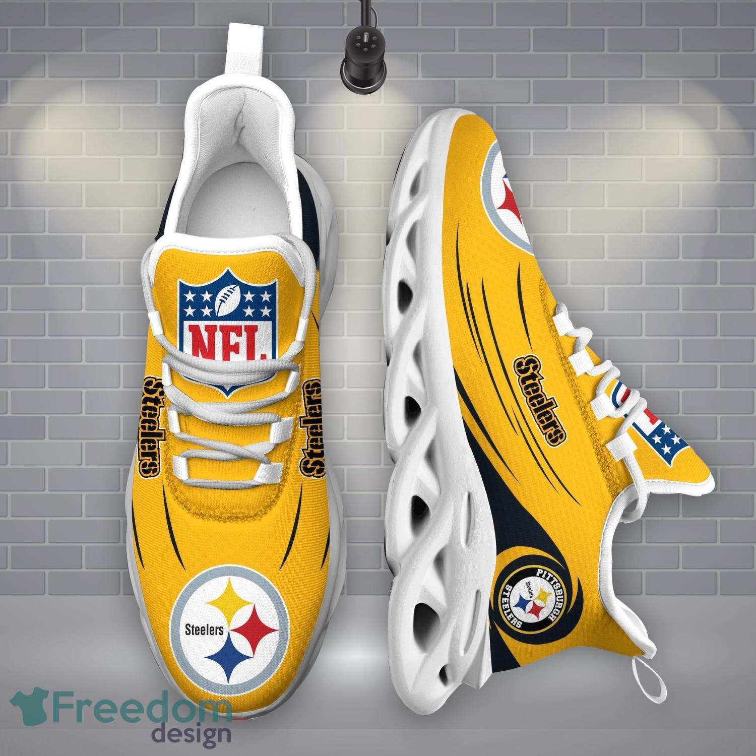 These new Pittsburgh Steelers Nike shoes are awesome