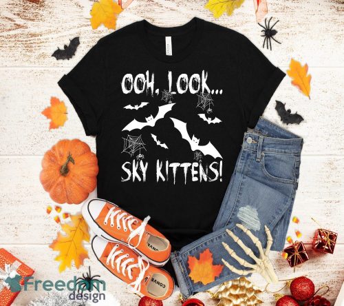 Bat Lover Sky Kittens Bats Lover Cute Gift T-Shirt Halloween Gift Product Photo 1