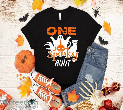 One Spooky Aunt Halloween Shirt For Women Gift T-Shirt Halloween Gift Product Photo 1