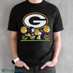 Original Peanuts Snoopy Football Team With The Green Bay Packers Nfl Shirt - Black Unisex T-Shirt