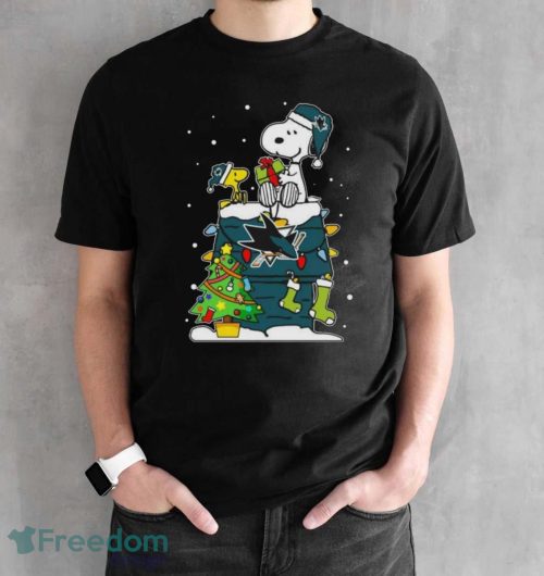 Snoopy And Woodstock San Jose Sharks Merry Christmas Shirt - Black Unisex T-Shirt