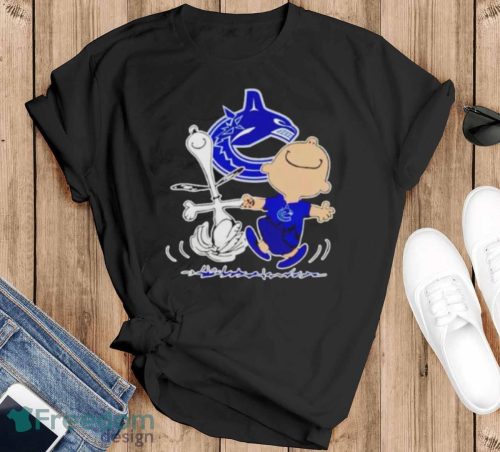 Vancouver Canucks Snoopy And Charlie Brown Dancing Shirt - Black T-Shirt