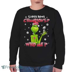 Grinch Who Me Super Bowl Champions Kansas City Chiefs T-Shirt Product Photo 5