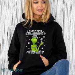 Grinch Who Me Super Bowl Champions Las Vegas Raiders T-Shirt Product Photo 4