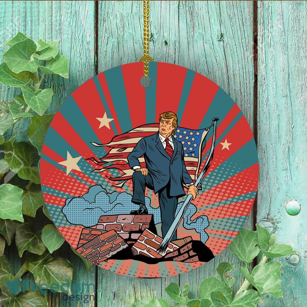Donald Trump 2020 Decorative Trump Supporter Christmas Ornament image Donald Trump 2020 Decorative Trump Supporter Christmas Ornament Product Photo 1