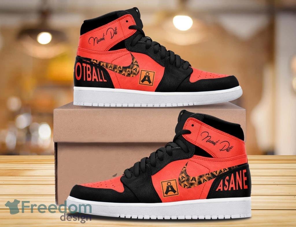 Asane Fotball Eliteserien Air Jodan 1 High Top Sneaker image Asane Fotball Eliteserien Air Jodan 1 High Top Sneaker Product Photo 1