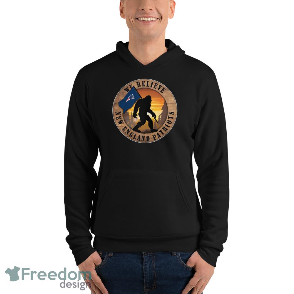new-england-patriots-bigfoot-we-believe-t-shirt-hoodie-sweatshirt-7.jpeg New England Patriots Bigfoot We Believe T-Shirt, Hoodie, Sweatshirt - Unisex Fleece Pullover Hoodie