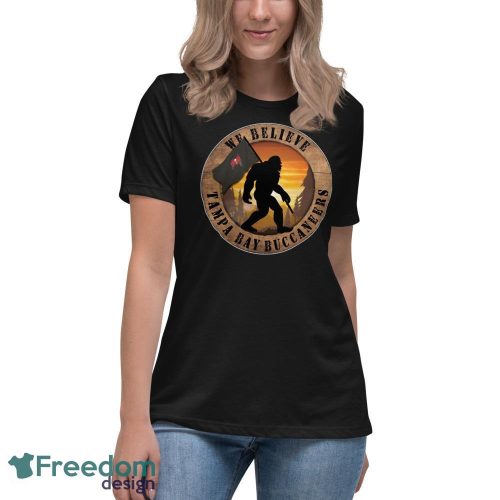 Tampa Bay Buccaneers Bigfoot We Believe T-Shirt, Hoodie, Sweatshirt - Women's Relaxed Short Sleeve Jersey Tee