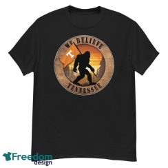 Tennessee Volunteers Bigfoot We Believe T-Shirt, Hoodie, Sweatshirt - G500 Men’s Classic T-Shirt