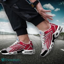 Atlanta Falcons NFL Personalized TN Sport Shoes Strong Style For Fans image Atlanta Falcons NFL Personalized TN Sport Shoes Strong Style For Fans Product Photo 3