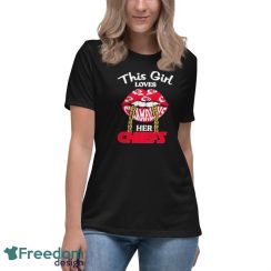 Funny Lips This Girl Loves Her Kansas City Chiefs T-shirt - Women's Relaxed Short Sleeve Jersey Tee