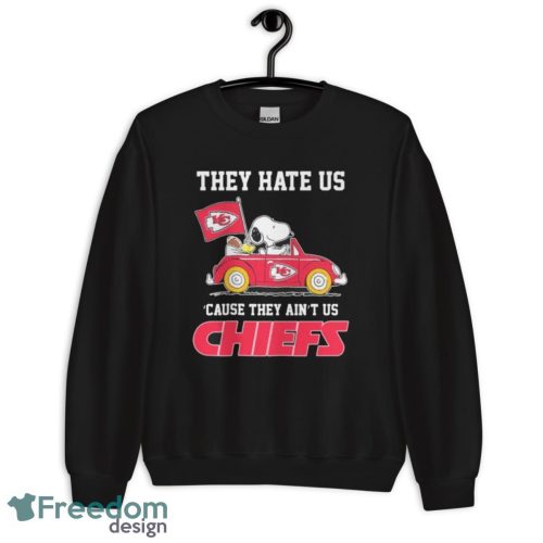 Official Peanuts Snoopy And Woodstock Driving Car Kansas City Chiefs The Y Hate Is ’cause They Ain’t Us Shirt - Unisex Crewneck Sweatshirt