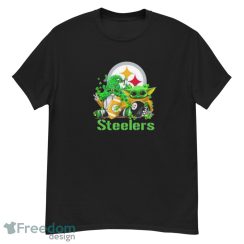 Pittsburgh Steelers Baby Yoda Happy St.Patrick’s Day Shamrock Shirt