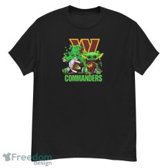 Washington Commanders Baby Yoda Happy St.Patrick’s Day Shamrock Shirt - G500 Men’s Classic T-Shirt