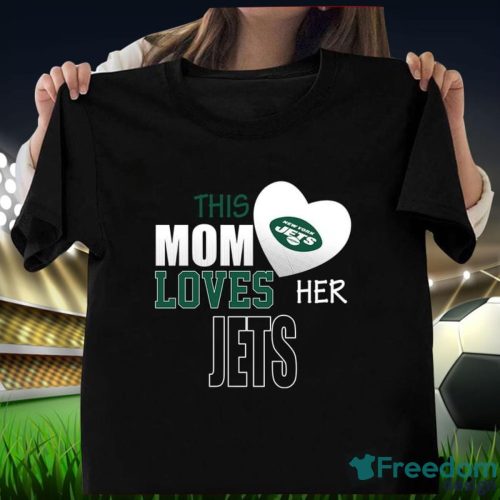 New York Jets Mom Loves Mother's Day T-Shirt Product Photo 1