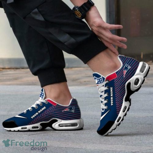 New England Patriots Custom Name Navy Striped Pattern Air Cushion Sneakers Product Photo 2