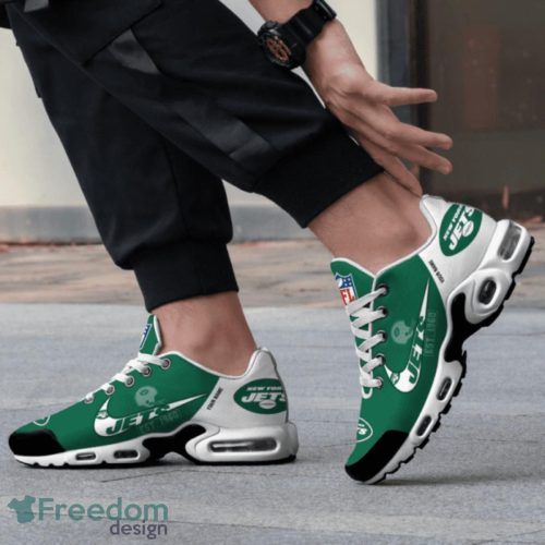 New York Jets Est.1960 Custom Name Air Cushion Sneakers For Men And Women Product Photo 2