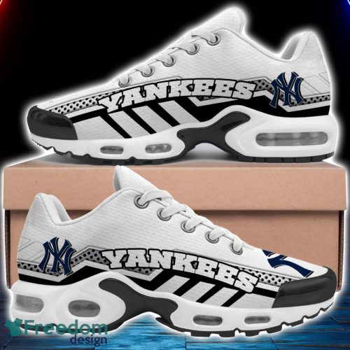 New York Yankees Team Sneakers Air Cushion Sports Shoes Men Women Trending TN Shoes Product Photo 4