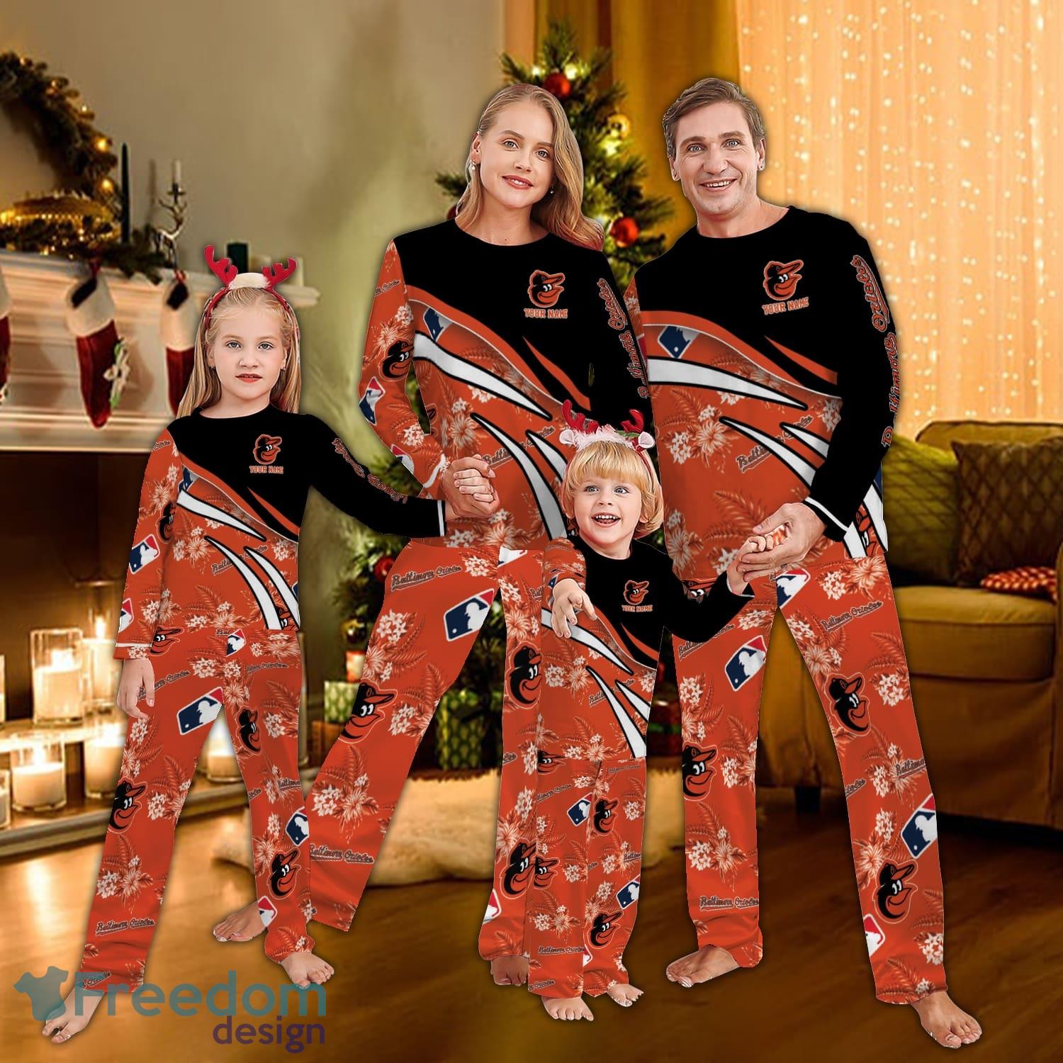 Baltimore Orioles Logo Pattern Family Pajamas Set image Baltimore Orioles Logo Pattern Family Pajamas Set - Baltimore Orioles Logo Pattern Family Pajamas Set