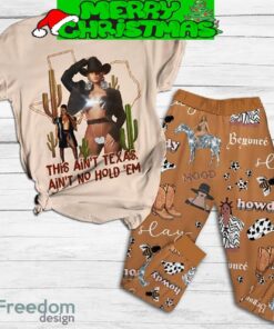 Beyonce This Ain’t Texas Ain’t No Hold ‘Em Fleece Pajamas Set For Christmas - Beyonce This Ain’t Texas Ain’t No Hold ‘Em Fleece Pajamas Set-1