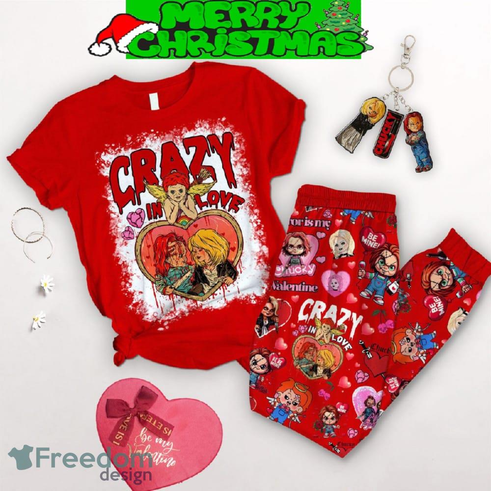 Chucky Valentine Crazy In Love Fleece Pajamas Set All Over Print Christmas Gift image Chucky Valentine Crazy In Love Fleece Pajamas Set All Over Print Christmas Gift - Chucky Valentine Crazy In Love Fleece Pajamas Set-1