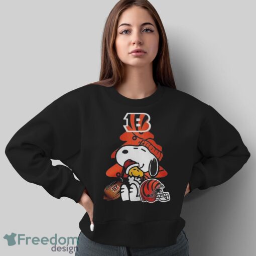 Cincinnati Bengals Funny Peanuts Snoopy Woodstock Bengals Party Ugly Christmas T-Shirt - Sweatshirt