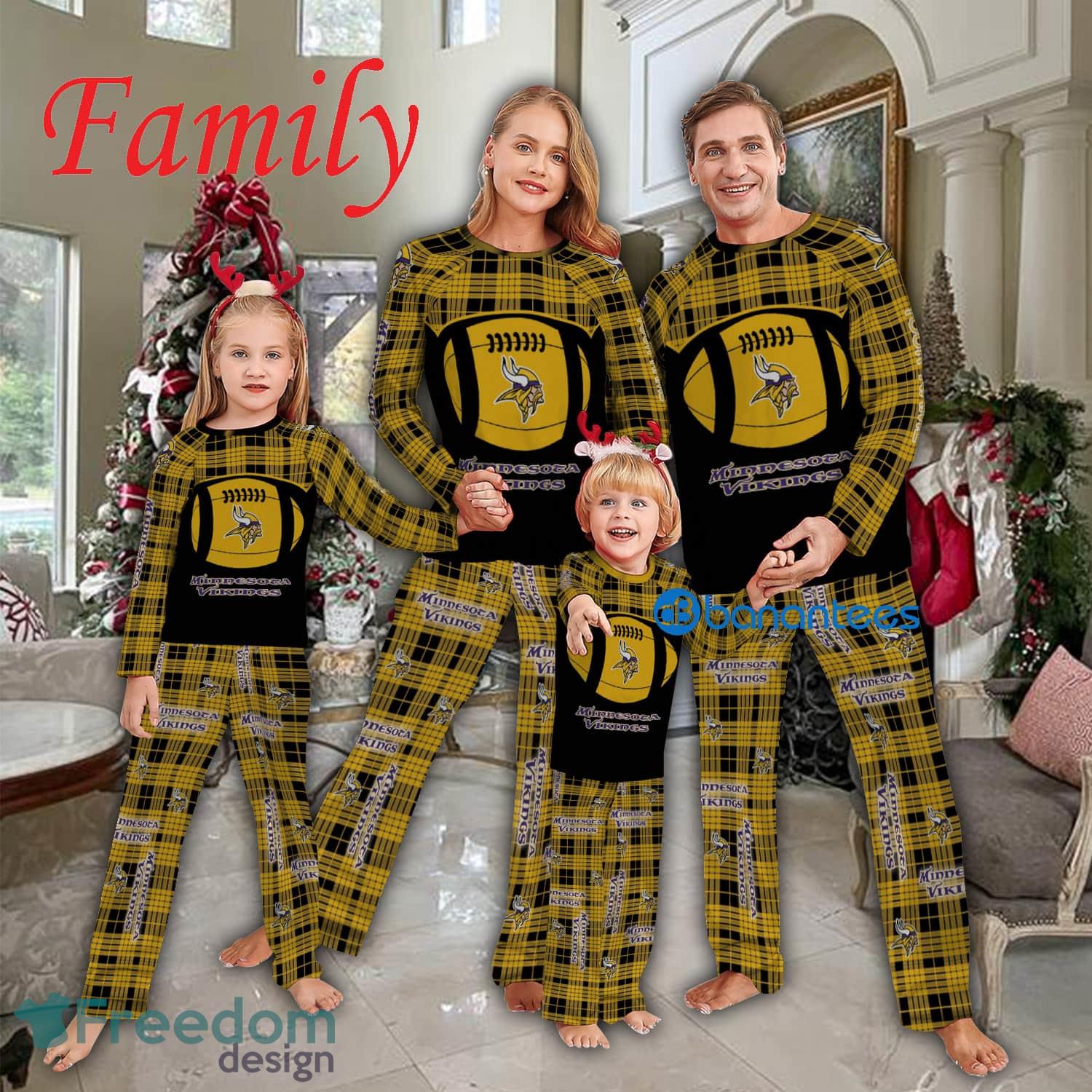 Logo Pattern Pajamas Set Gift For Family NFL Minnesota Vikings Caro For Fans Holidays Product Photo 1