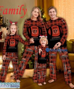 Logo Team Family Pajamas Set NFL Cincinnati Bengals Caro For Fans Holidays - Logo Team Family Pajamas Set NFL Cincinnati Bengals Caro For Fans Holidays