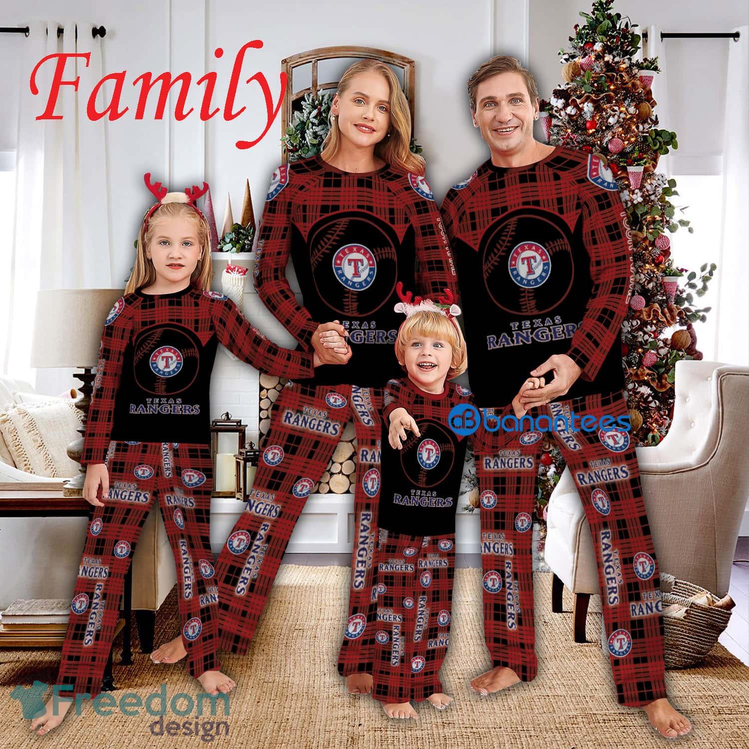 Logo Team Pajamas Set Gift Family MLB Texas Rangers Caro For Fans Holidays - Logo Team Pajamas Set Gift Family MLB Texas Rangers Caro For Fans Holidays