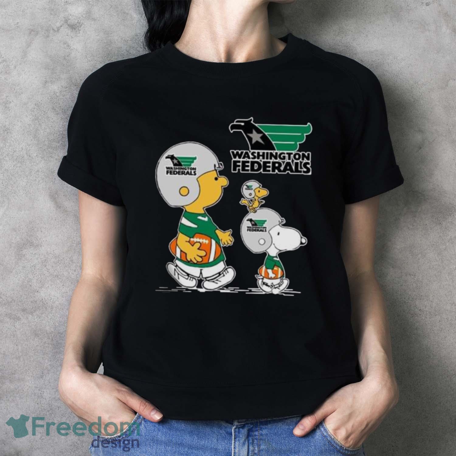 Peanuts Charlie Brown And Snoopy Washington Federals - Ladies T-Shirt Peanuts Charlie Brown And Snoopy Washington Federals - Ladies T-Shirt