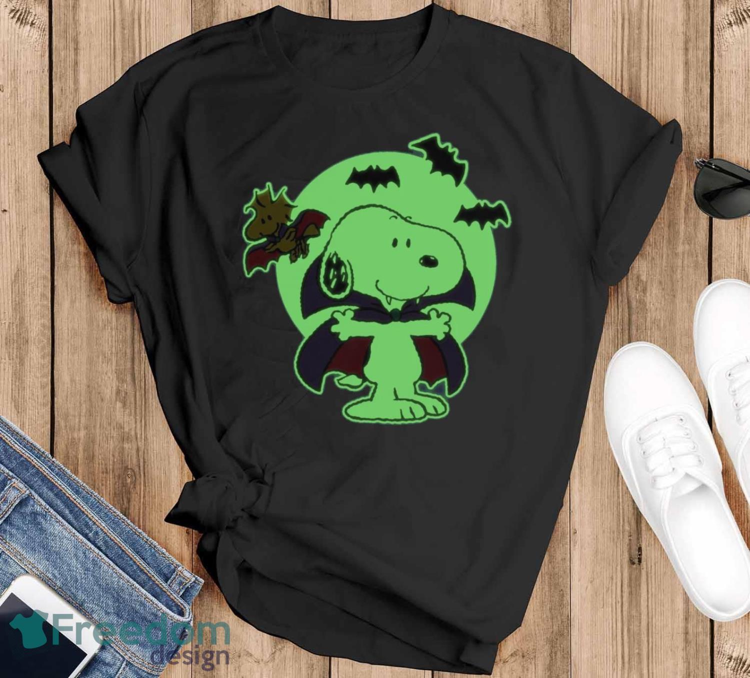 Peanuts Vampire Snoopy Toddler And Youth Short Sleeve Graphic T Shirt image Peanuts - Vampire Snoopy - Toddler And Youth Short Sleeve Graphic T-Shirt - Black T-Shirt