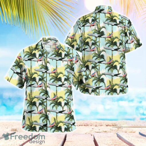 American Airlines Boeing 777-200ER Aloha Hawaiian Shirt Beach Gift Shirt Product Photo 1