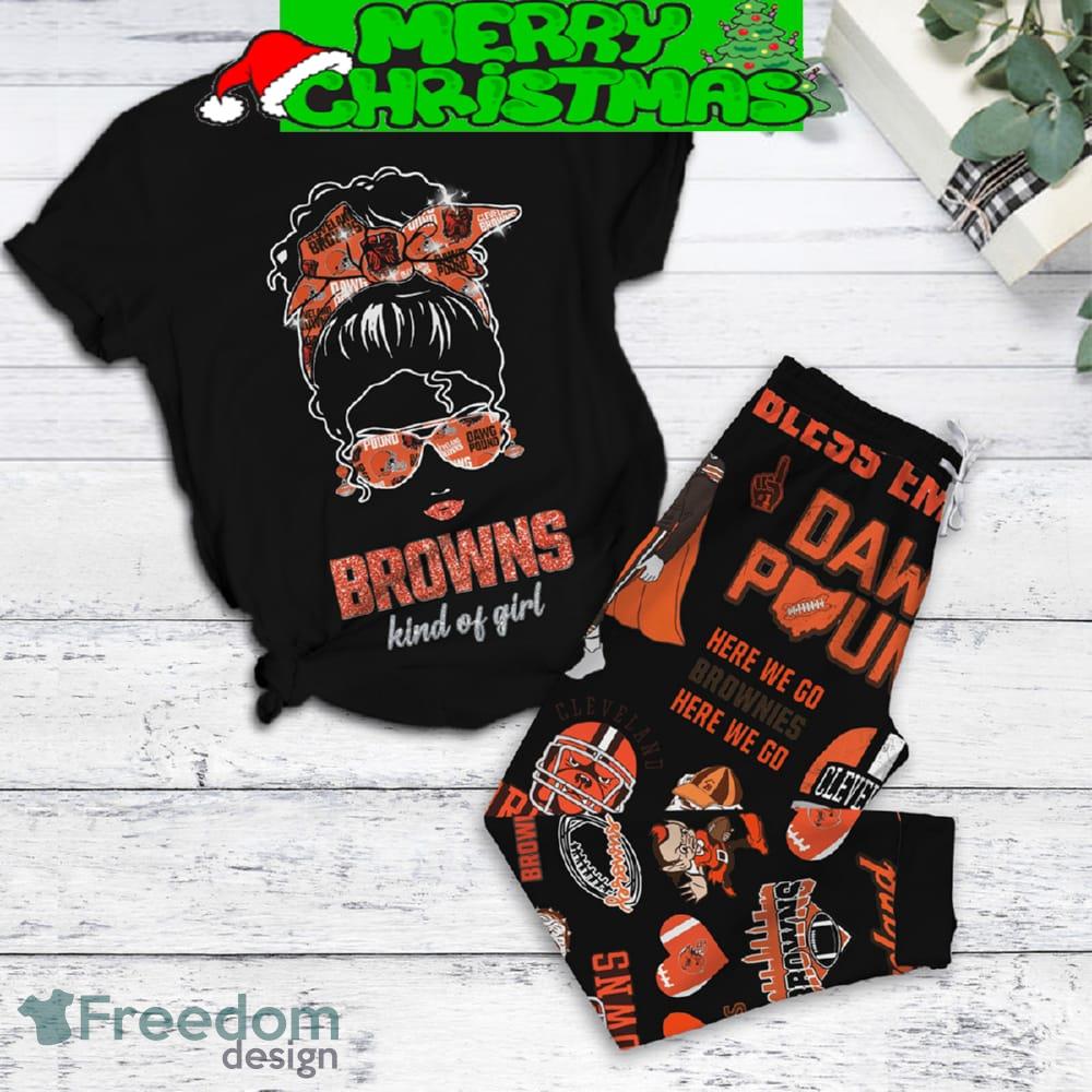 Cleveland Browns Kind Of Girl Fleece Pajamas Set Gift Family image Cleveland Browns Kind Of Girl Fleece Pajamas Set Gift Family - Cleveland Browns Kind Of Girl Fleece Pajamas Set-1