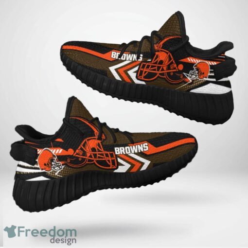 Cleveland Browns Speedsters Yeezy Running Shoes For Fans Gift Men Women - Cleveland Browns Speedsters Yeezy Boost Running Shoes_1