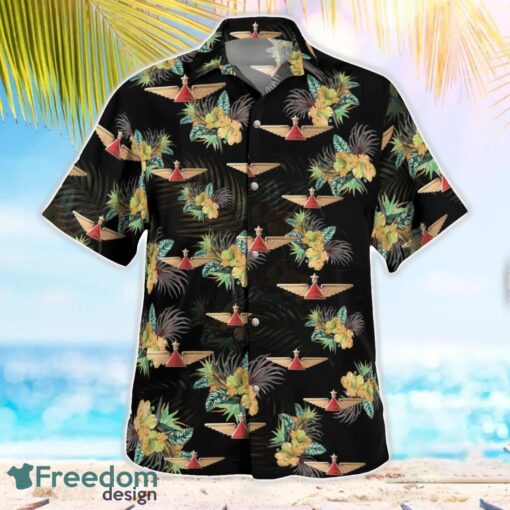 Delta Airlines Captain Pilot Wings Badge Beach Hawaiian Shirt Gift For Summer Holiday Product Photo 3