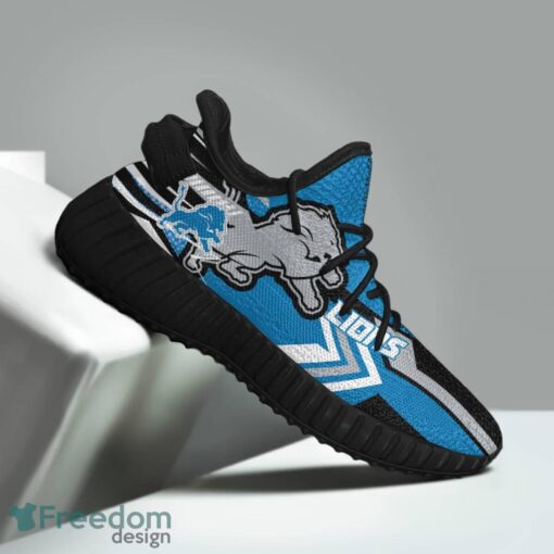 Detroit Lions Speedsters Yeezy Running Shoes For Fans Gift Men Women - Detroit Lions Speedsters Yeezy Boost Running Shoes_2