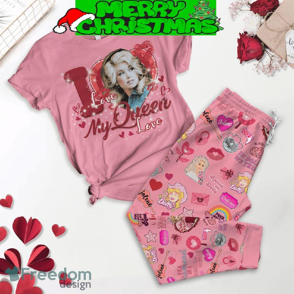 Dolly Parton My Queen My Valentine Pink Fleece Pajamas Set For Women Gift Christmas image Dolly Parton My Queen My Valentine Pink Fleece Pajamas Set For Women Gift Christmas - Dolly Parton My Queen My Valentine Pink Fleece Pajamas Set-1